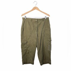Lauren Ralph Lauren Olive Cropped Pants. Cargo. Size 14. Great Condition.